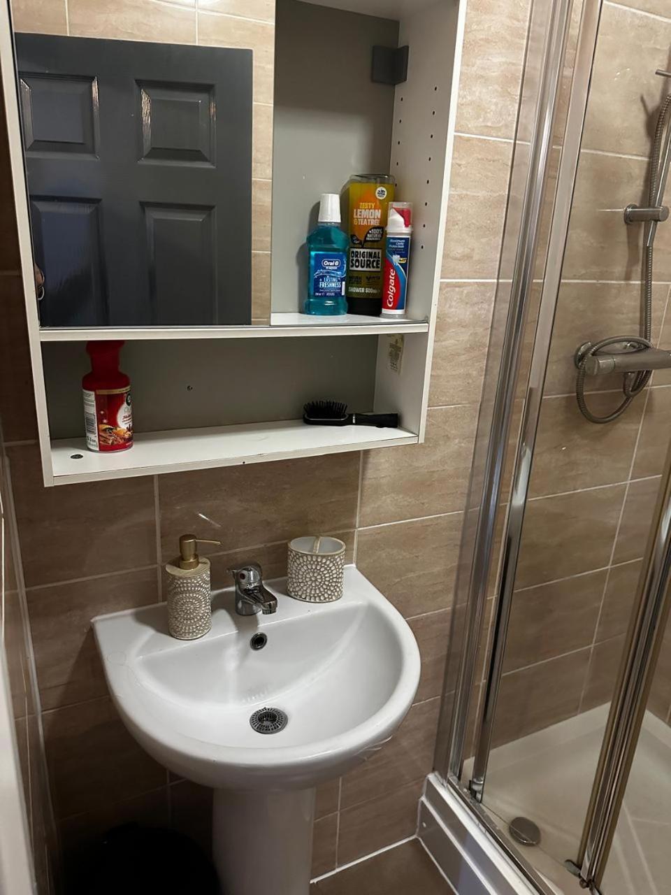 Aparthotel Woolpack Huddersfield Zewnętrze zdjęcie
