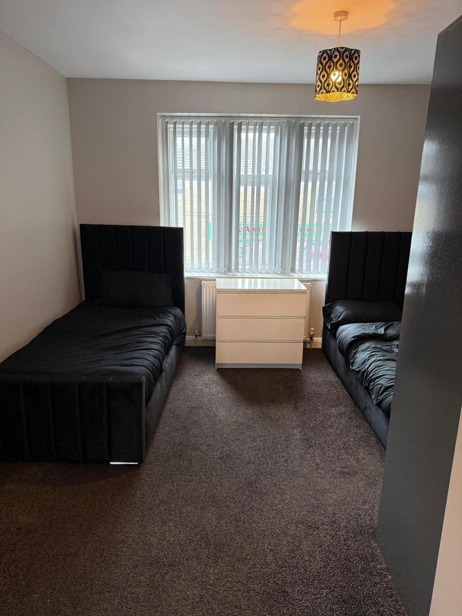 Aparthotel Woolpack Huddersfield Zewnętrze zdjęcie